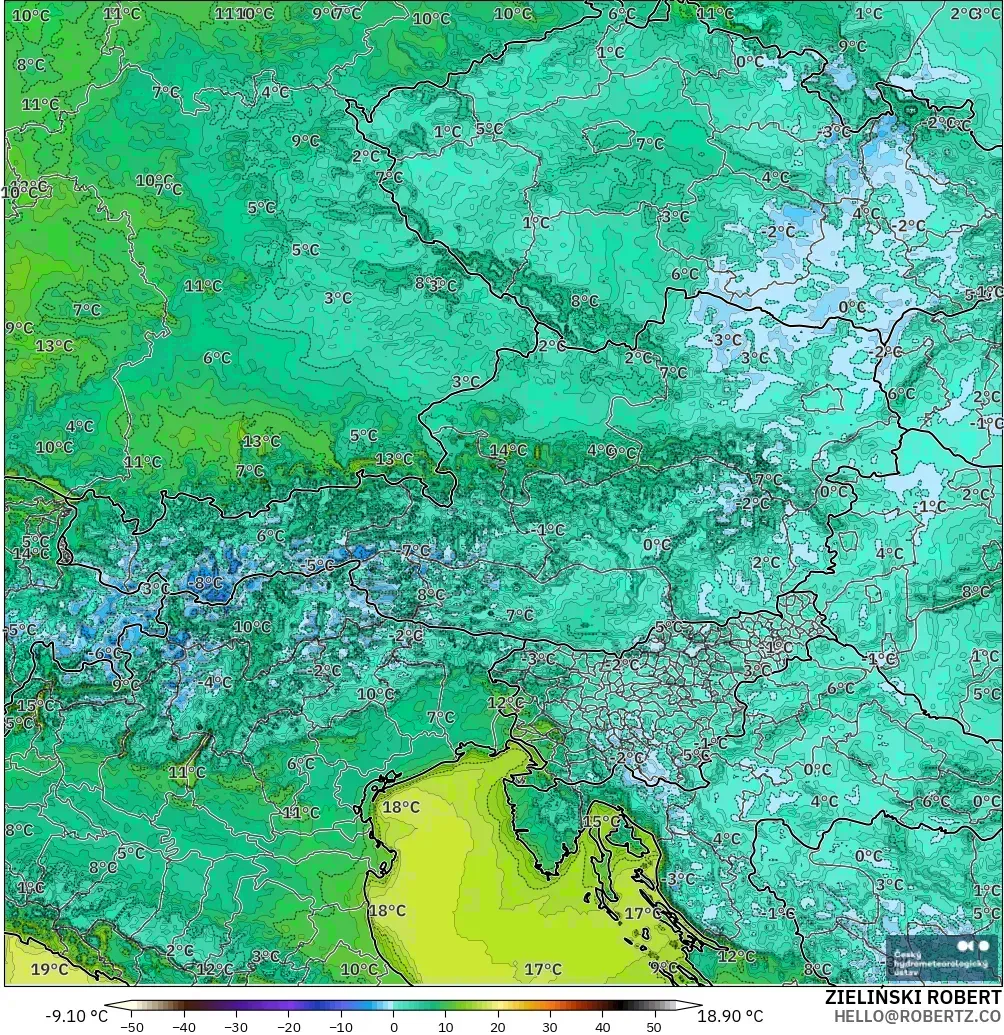ALADIN CZ 2.3 km model - Austria, Temperature at 2m
