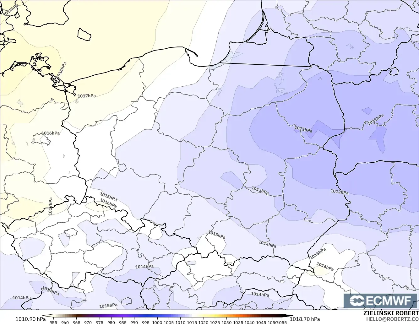 ECMWF IFS 0.25° model - Poland, Pressure