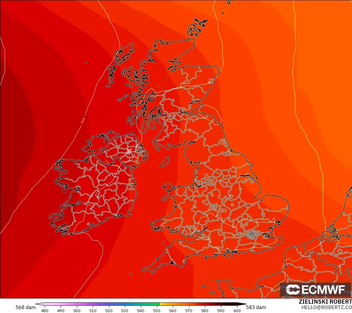 ECMWF IFS 0.25° model - United Kingdom, Geopotential height at 500hPa