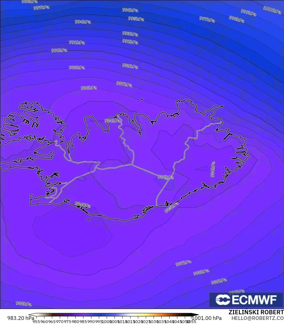 ECMWF IFS 0.25° model - Iceland, Pressure