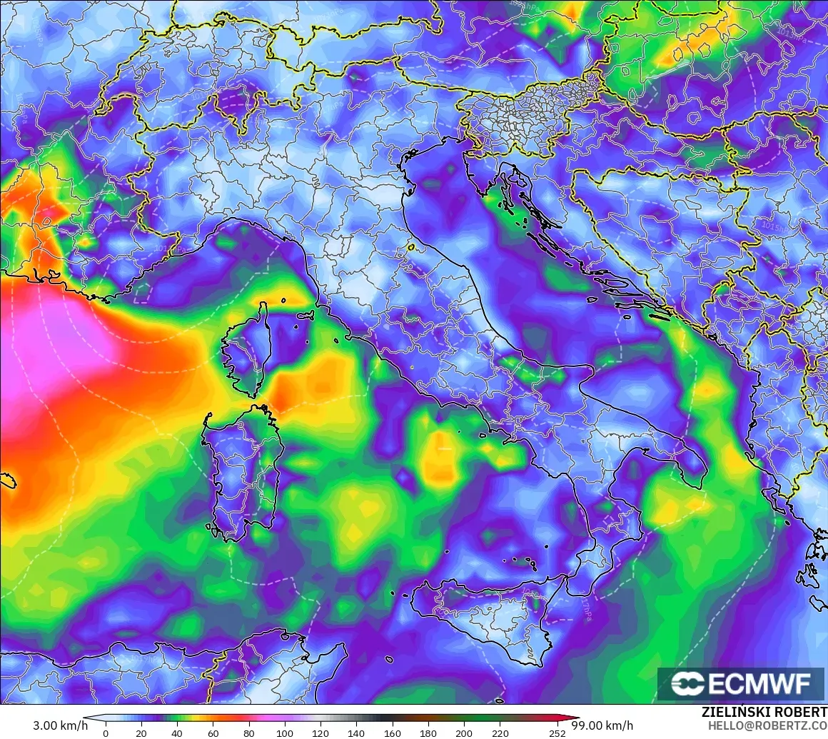 ECMWF IFS 0.25° model - Italy, Wind Gusts Peak
