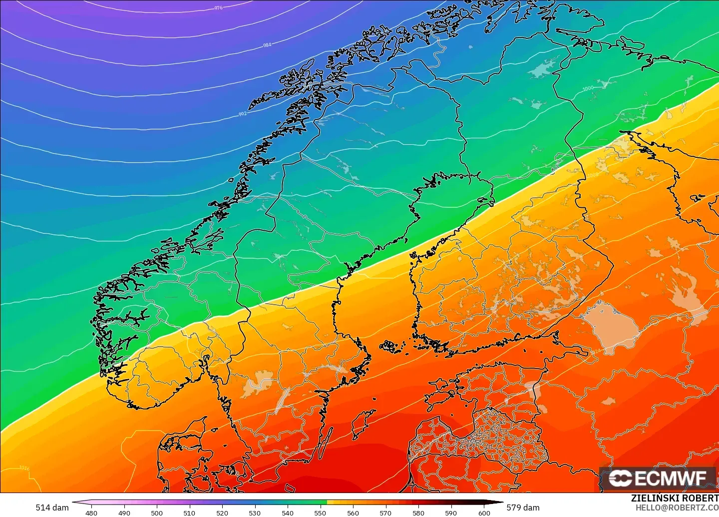 ECMWF IFS 0.25° model - Scandinavia, Geopotential height at 500hPa