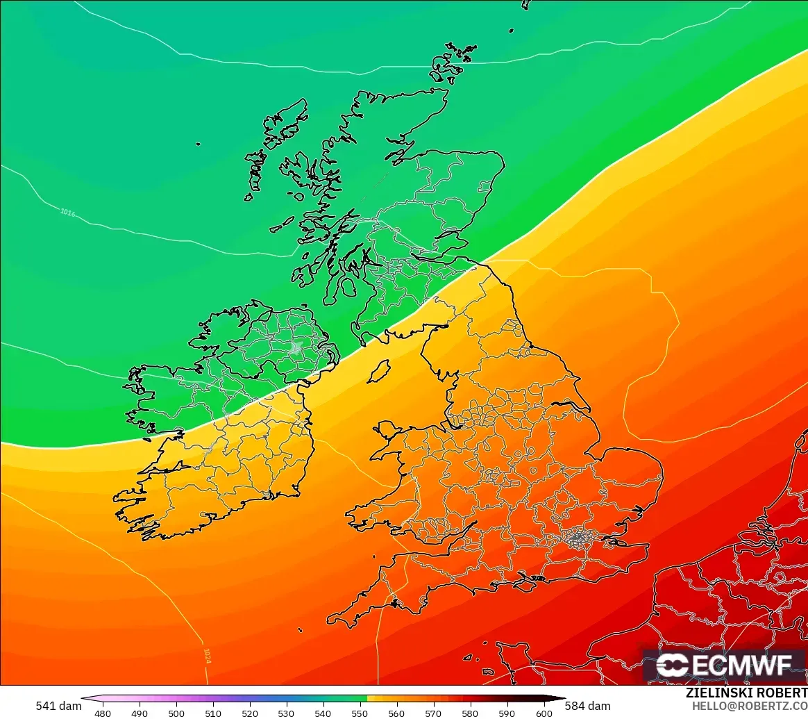 ECMWF IFS 0.25° model - United Kingdom, Geopotential height at 500hPa