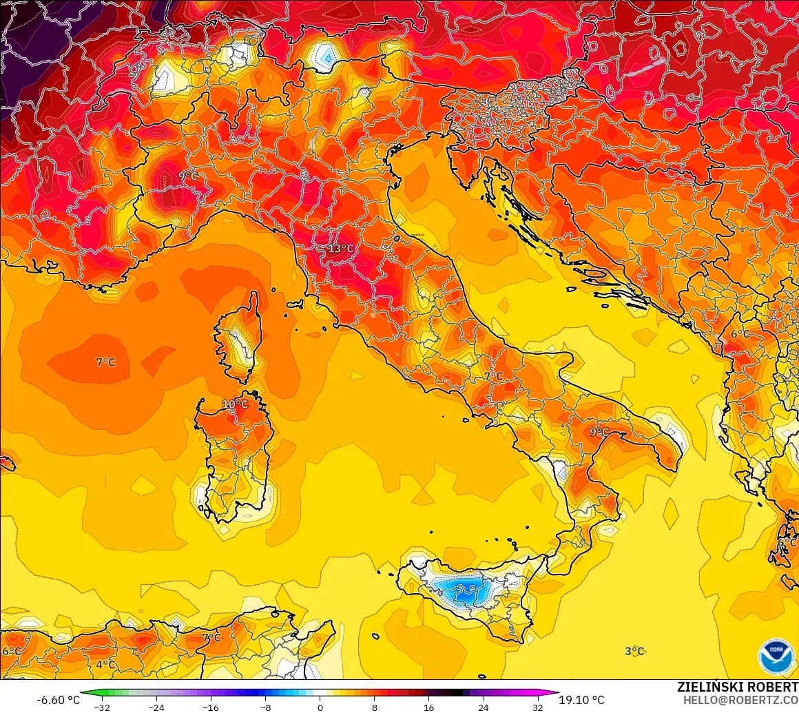 GFS model - Italy, Temperature at 2m Anomaly