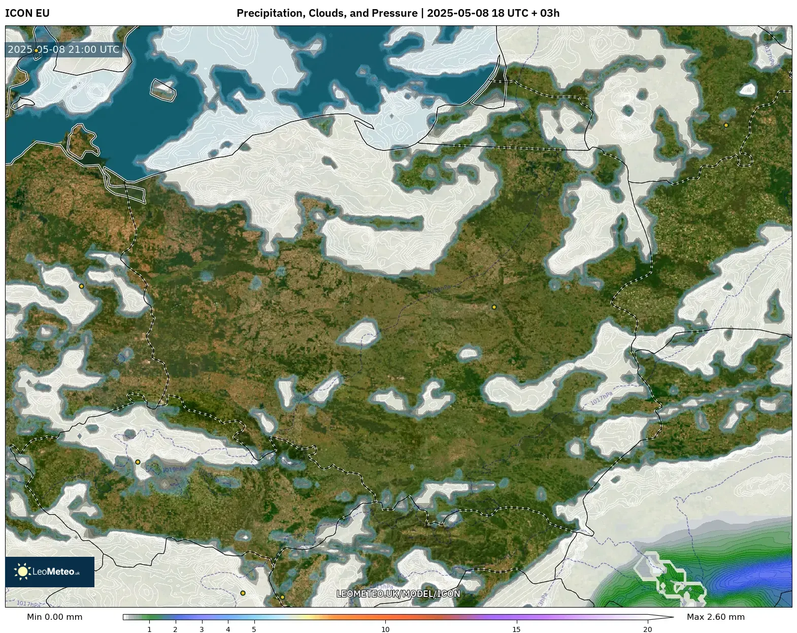 ICON - Poland, Precipitation, Clouds, and Pressure ICON - Poland, Precipitation, Clouds, and Pressure