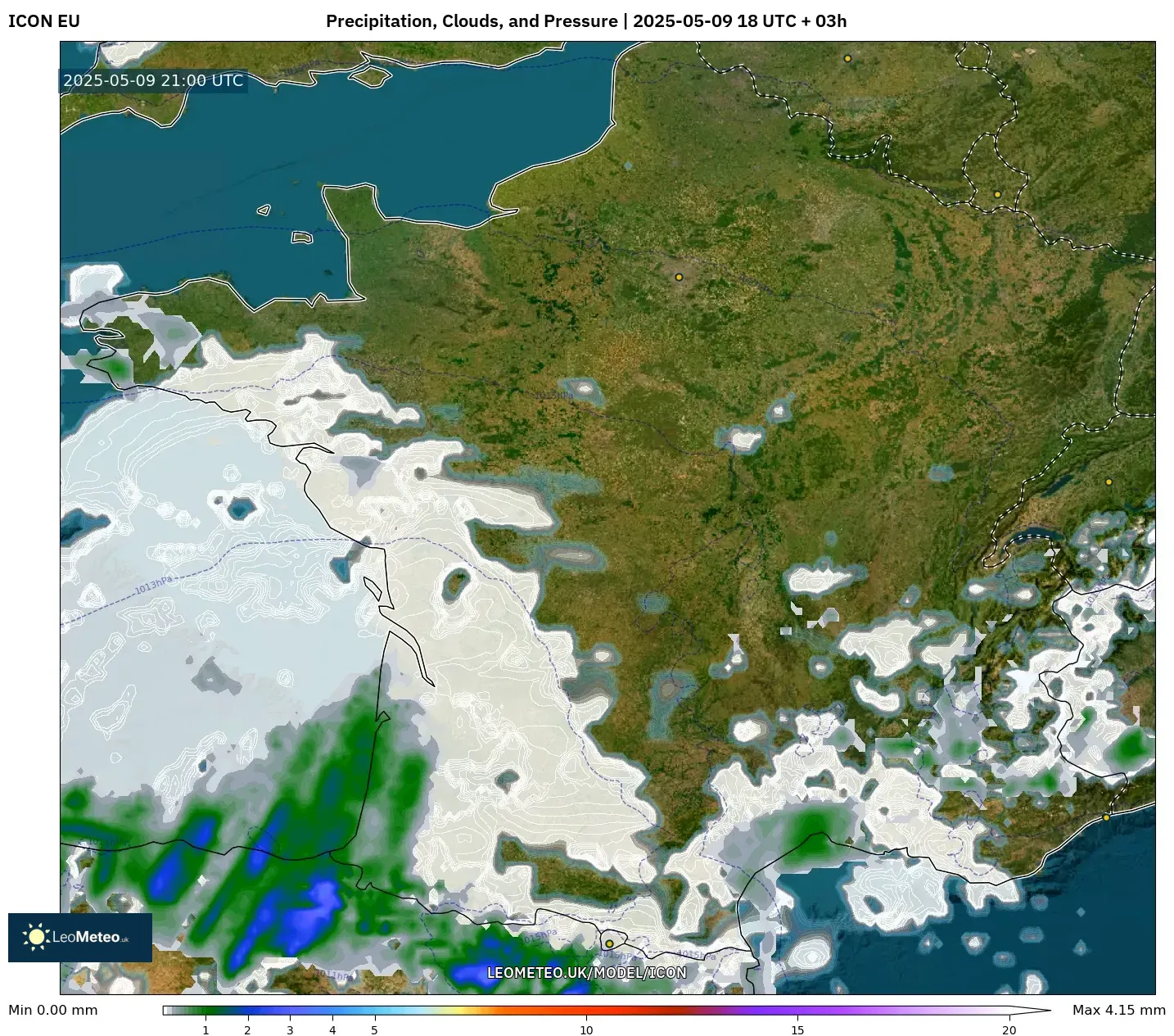 ICON - France, Precipitation, Clouds, and Pressure ICON - France, Precipitation, Clouds, and Pressure