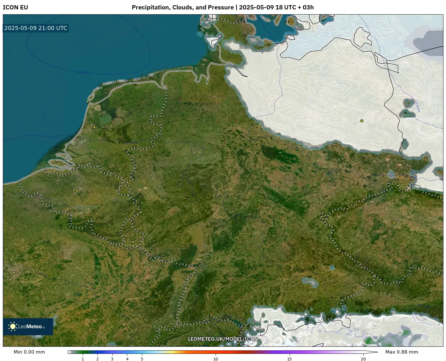 ICON - Germany, Precipitation, Clouds, and Pressure ICON - Germany, Precipitation, Clouds, and Pressure