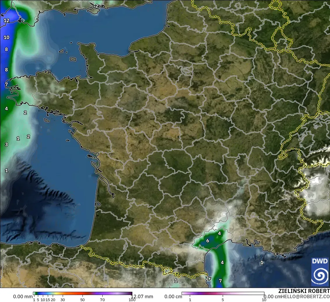 ICON model - France, Precipitation, Clouds, and Pressure