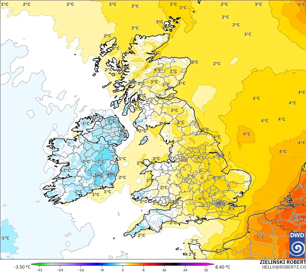 ICON model - United Kingdom, Temperature at 2m Anomaly